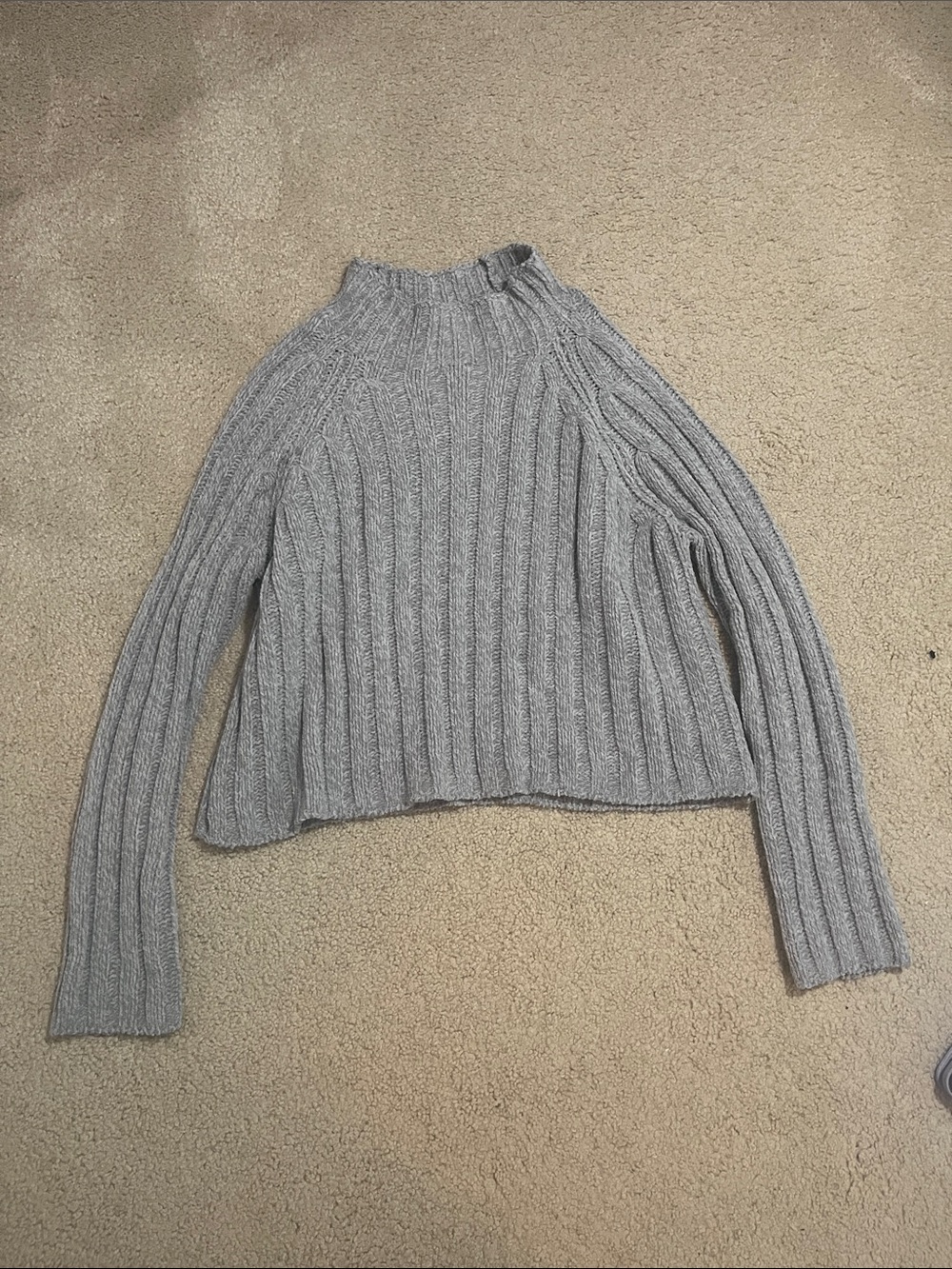 American Eagle Outfitters Gray Ribbed Mock Neck Sweater